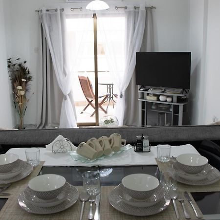 Apartment,Near The Beach Pinikoudes Larnaca Exterior foto